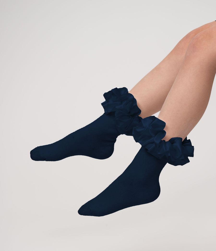 Ankle ruffle ribbon socks